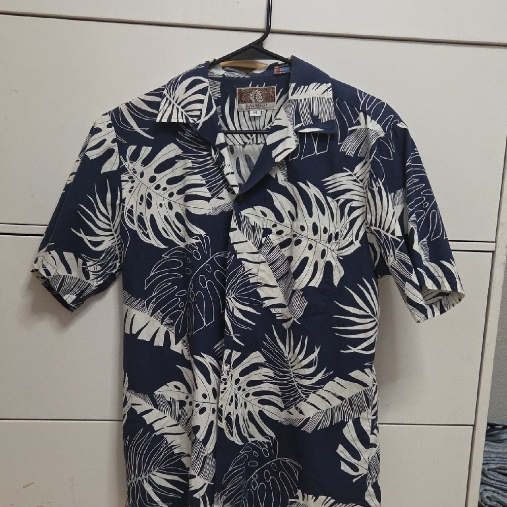 Men's Navy Leaf Print Casual Shirt